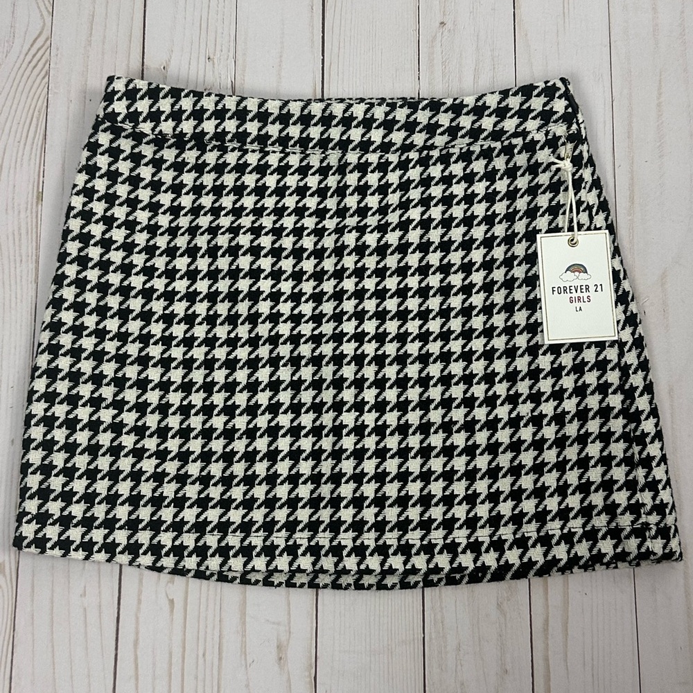 FOREVER 21 Girls NWT black & white houndstooth mini skirt - size 7/8